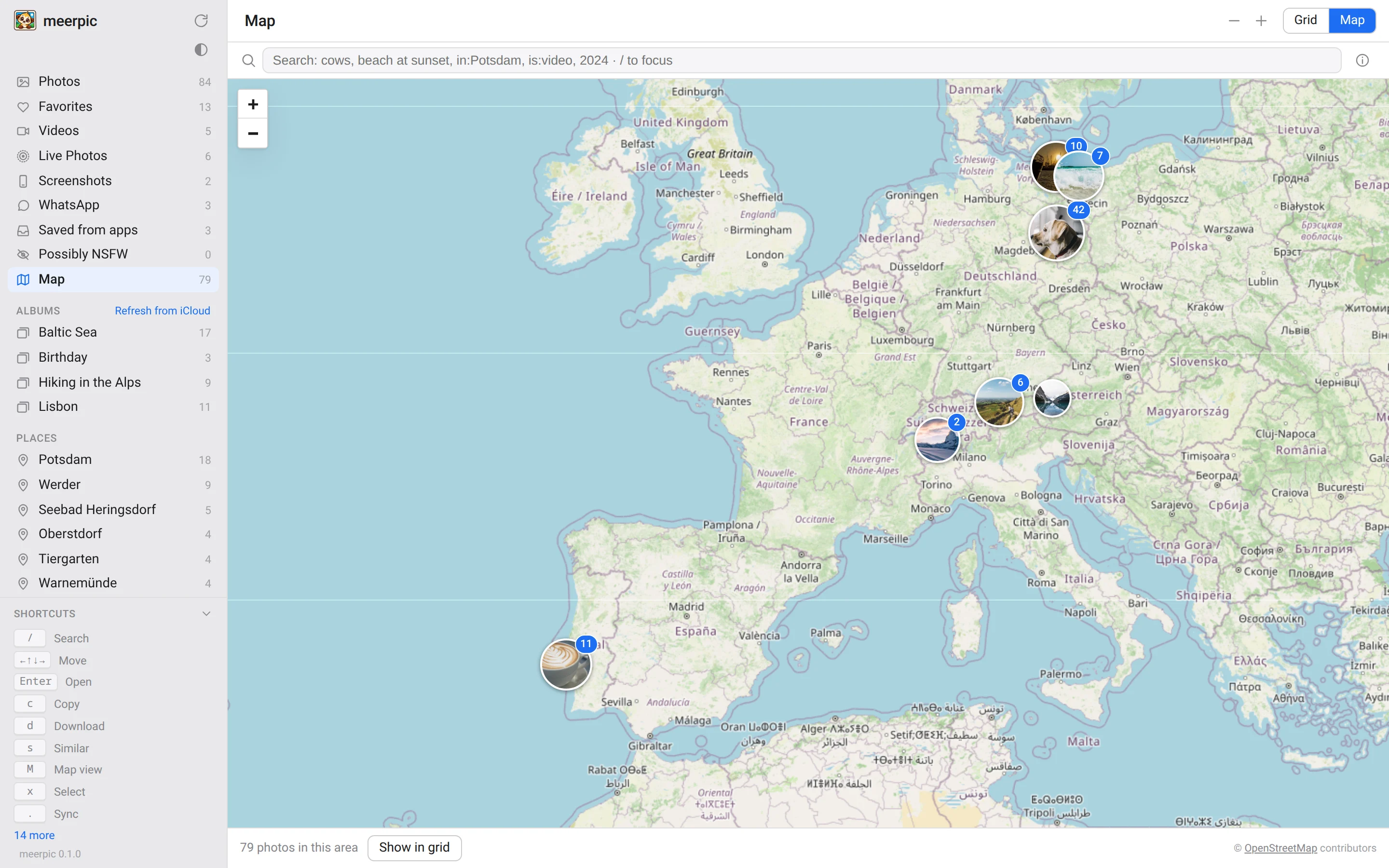 The meerpic map view: clusters of photos drawn as thumbnails over a street map.
